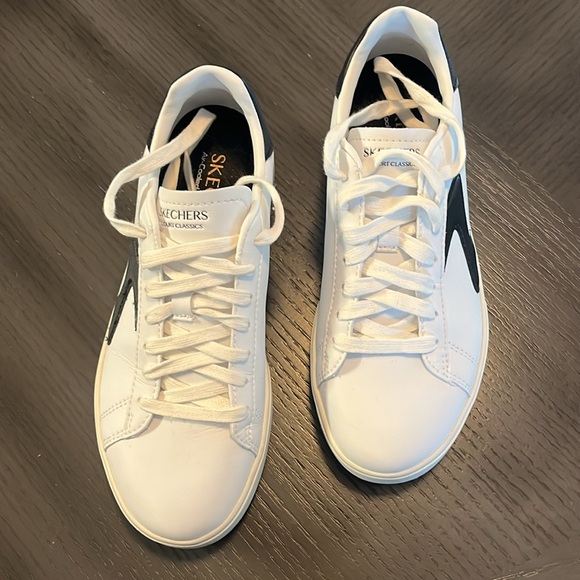 Skechers sneakers - Picture 2 of 3